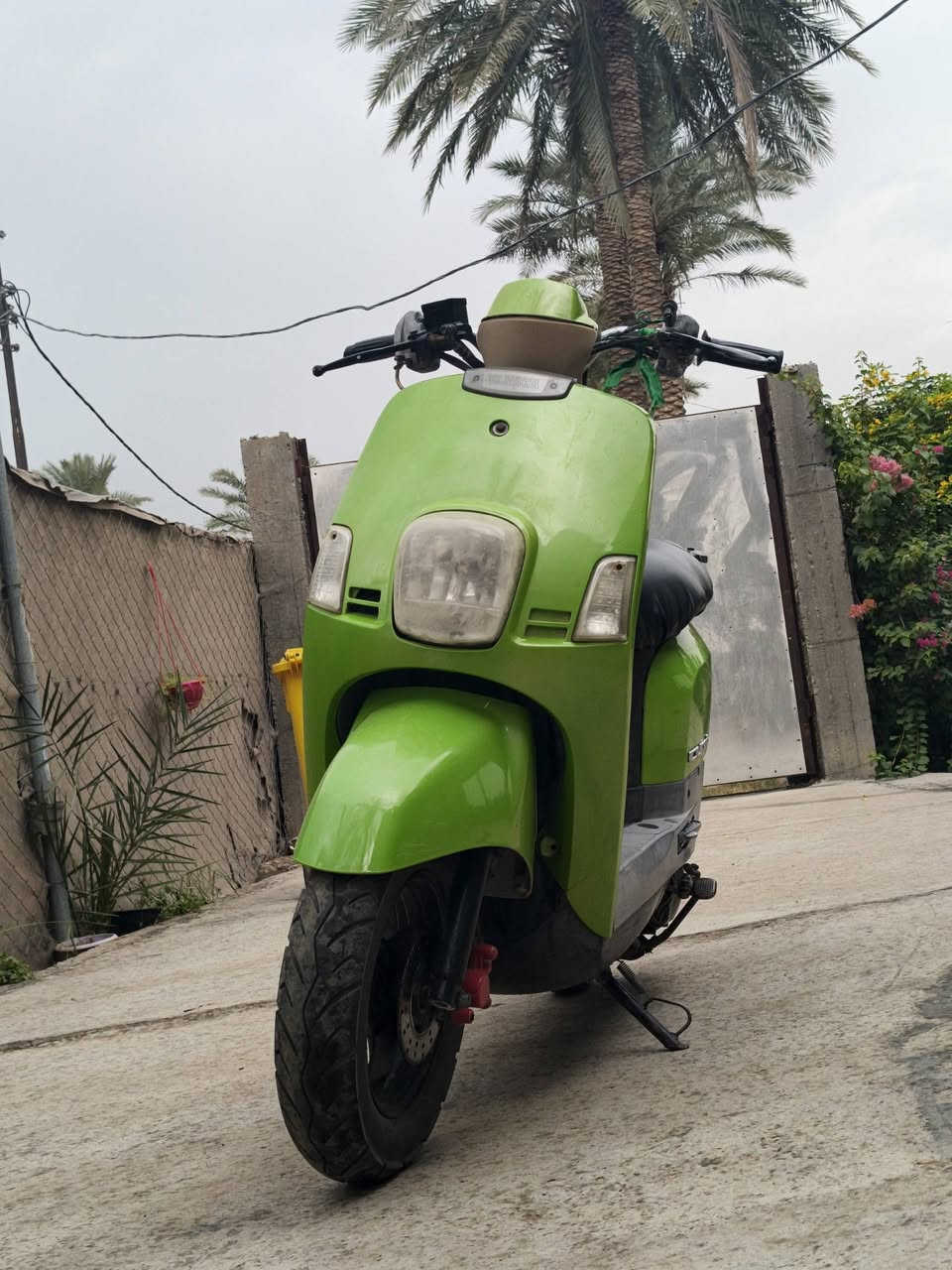 بوليس • كابريته • حك جهة