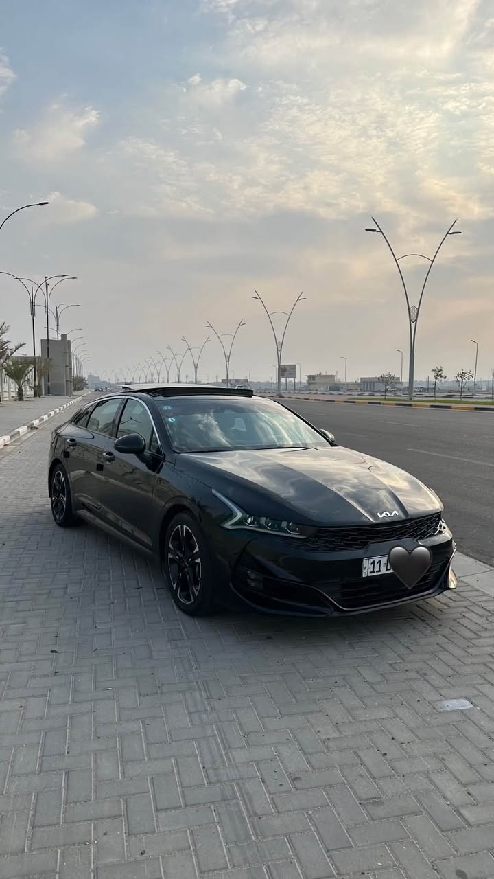 السلام عليكم
K5. 2022 gt
مواصفاتها معروفه 
بانوراما ✅
لد نهاري ليلي✅
صندوق ذكي✅
 اربع وضعيات قياده ✅
شاشه جبيره ✅
شحن لاسلكي ✅
تحكم ستيرن ✅
كشنات تدفئه ✅
وباقي موصفاتها معروفه
السياره حادثها بنيد وطرف الجاملغ  حادث خفيف  حتى الراديرات بلاديه مالتها قطعه وحده مصبوغه  الباقي بلادي ليبل واحد السياره كامله ما ناقصها شي    سعرها 153 وبيها مجال للشراي تحويل ثاني يوم  مكاني البصره متواجد فقط على الشريحه او الوتساب ***********
