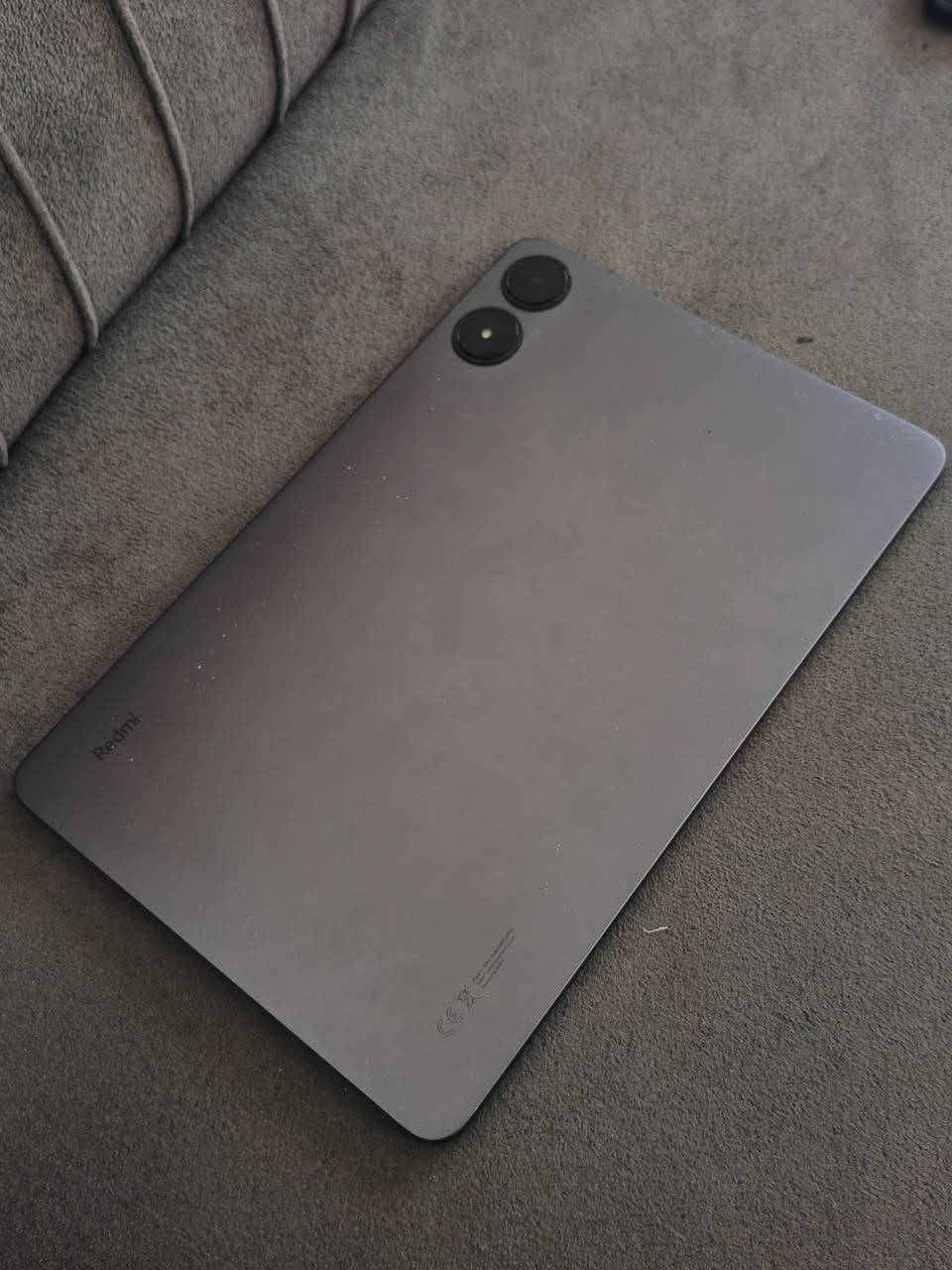 🔥 فرصة ممتازة للبيع: Redmi Pad Pro 🔥
للبيع ايباد شاومي ريدمي باد برو، جهاز خرافي للدراسة والشغل وممتاز جداً لألعاب مثل ببجي والأفلام بفضل شاشته العملاقة وسماعاته القوية.
✨ المميزات:
شاشة 12.1 إنش ألوان رائعة و120 هرتز.
بطارية عملاقة 10000 ملي أمبير.
الجهاز بحالة الجهاز الجديد (أخت الوكالة) مستخدم دراسه ويوتيوب فقط
معه جميع ملحقاته الأصلية والعلبة موجودة.
💰 السعر: [275 الف ]
📍 الموقع: [واسط / الدجيلي]
📞 للطلب أو الاستفسار: يرجى المراسلة على الخاص أو الاتصال على [***********].
