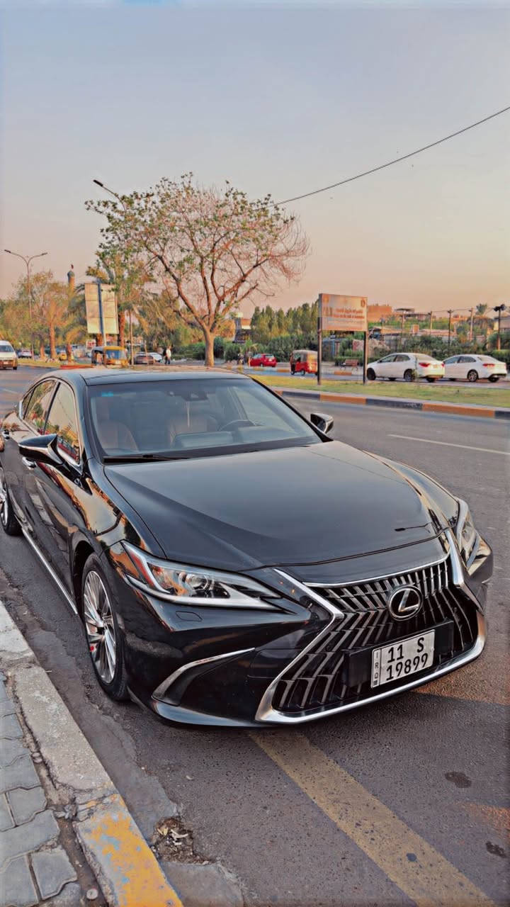 🔥 للبيع | Lexus ES 350 Platinum 2023 🔥

🇯🇵 لكزس ES 350 بلاتينيوم
🏢 وكالة ساز العراق | ضمان وكالة
✨ خليجي | مواصفات بلاتينيوم

💎 محرك V6 3.5L
302 حصان
أوتوماتيك 8 سرعات
دفع أمامي

📍 الممشى: 90,000 كم
📄 السونار مرفق بالمنشور

  المواصفات
▪️ سقف بانوراما
▪️ جلد فاخر
▪️ مقاعد كهربائية
▪️ تبريد وتسخين المقاعد
▪️ ذاكرة مقعد السائق
▪️ دخول وتشغيل بصمة
▪️ شاشة وسطية
▪️ Apple CarPlay
▪️ كاميرا خلفية
▪️ حساسات أمامية وخلفية
▪️ Blind Spot
▪️ مثبت سرعة
▪️ أنظمة أمان وثبات
▪️ إضاءة LED
▪️ شنطة كهربائية
▪️ نظام صوت فاخر
▪️ جنوط ألمنيوم

🛡️ ضمان وكالة ساز العراق

💰 السعر: 29,500$

📍 العنوان: بغداد
📞 للتواصل: *********** بغداد, العراق
