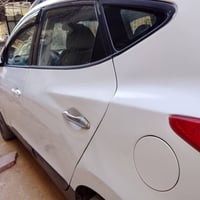 توكسان موديل 14 متجايه صفحه وصبغ عام وحالياً جاهزه السعر 100وبيه مجال ...