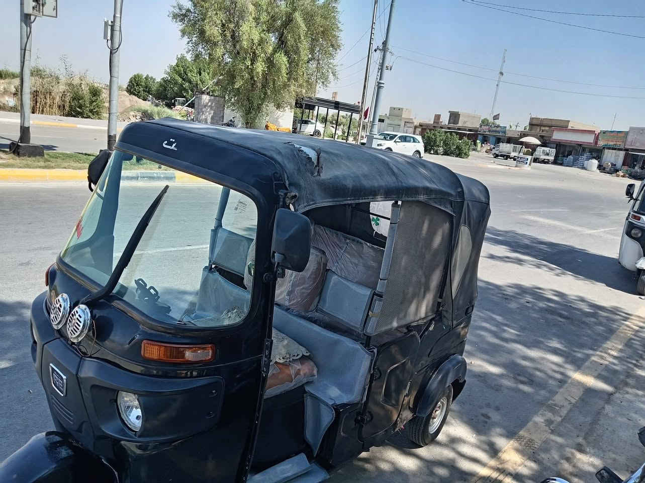 السلام عليكم تكتك للبيع موديل 22 رقم للنتصال ***********

