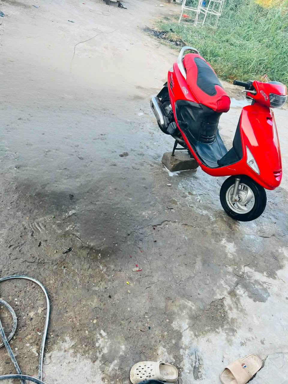 دراجه فراشه ما مفتوحه شرط ناعمه خرسه نهضه قويه سحب فول كله شغاله سلف هندر كيج سرعه كيج بانزين دبلات خلفي امامي حته دكمه بلاديه دراجه مال رمبه مانقصه اي شي سعر 450وبيه مجال رقم ***********
