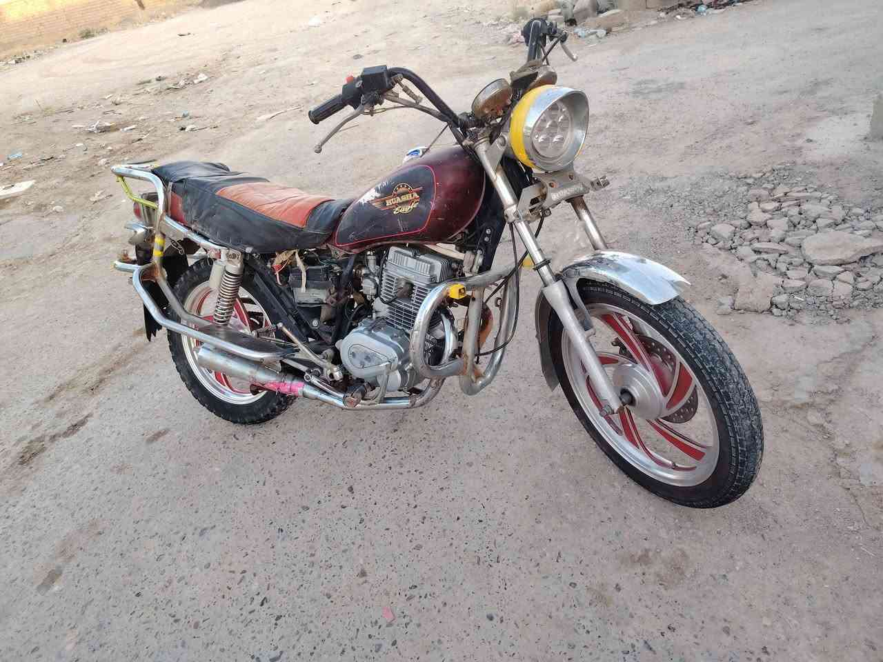 سلام عليكم
#للبيع 

#جني دبل2 بلك 🏍🏍🏍

#كهربائيات شغال 🚥🚦🔋🚨 

#سلف هندر شغال يعوزه باتري  👍👍👍👍👍👍

#تخم #تاير #جديد ⭕⭕⭕⭕🛟

#السعر 250

👈👈👈👈مكانه صلاح الدين قضاء العلم 👉👉👉👉

📲📲📲📲***********📲📲📲📲📲📲
