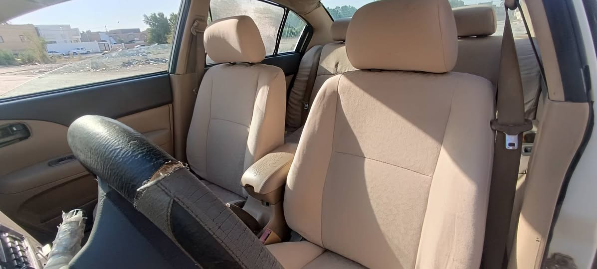 شيري a5
موديل 13 
رقم قادسية وصل لوحات انكليزي باقي بس استلام 
كير اوتو مكينه و كير حلوات بيها مكان خياسات موضحات بالصور تبريد شغال سعر 28 وبيها مجال 
***********
