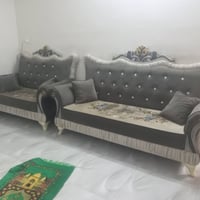 تخم صالون • قابل تفاوض