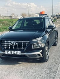 hyndai venu 2024 ماوه ى روشتن ١٦ هه زار مايل(ماشية ١٦ مايل )  موديل ٢٠...