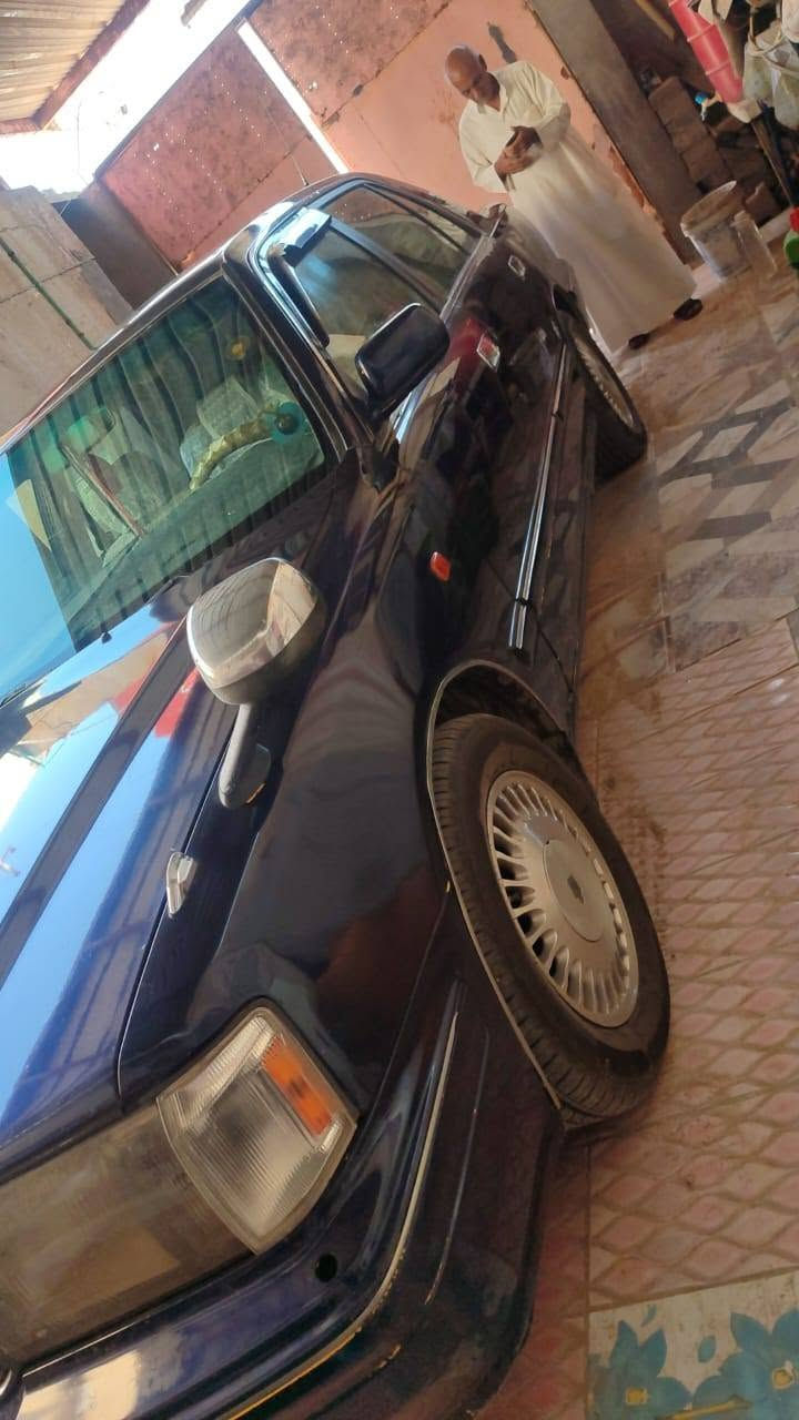 سلام عليكم  سياره راس ثور تكم  مديل2000 مكينه وكير ففتي  ثنين ونص   مكفولات  تبريد حداديه كله جديد  مكفوله من كصه ونقل وشرعيات تحويل ثاني يوم بسمي سنويه تنتهي 2029
سياره سابقن صفره جانت   ونصبغت عام نيلي 
  ضربته جاملق  امامي بدل
سعر 85 بيه مجال
مكان البصره الفاو 
***********
