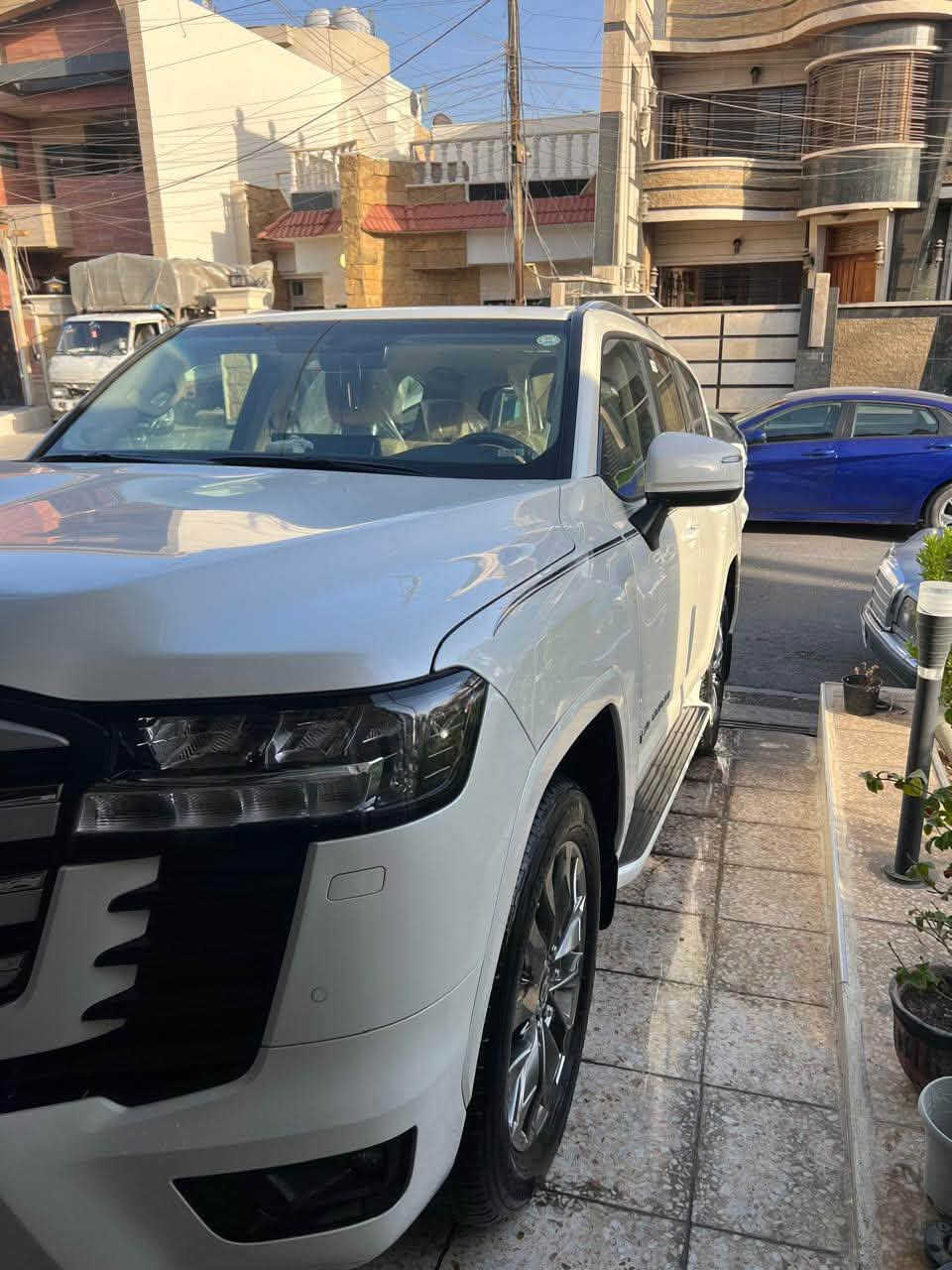 لاندكروزر GXR • ٢٠٢٤ • كفاله عام