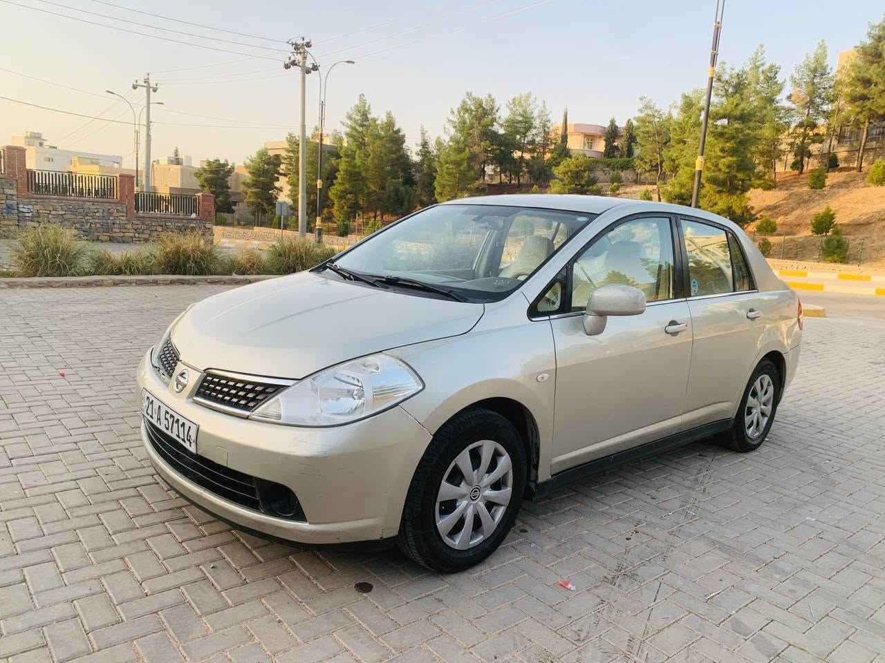 بەناوی خودا
نیسان تیدای زۆرجوان،مۆدێل 2008
یابانی ئەسڵی،گێڕئۆتۆماتیک،نازەرد
،4جام کارەبا،ئاوێنە کارەبا
گێڕومەکینەی نەکراوەتەوە،230هەزارڕۆشتووە
سەنەوی تانزیکی 2030 بەناوی خۆمانەوەیە،3پارچەی پەمپە بێ ناوگرتن کالبونەوەی نیە. 
بێ تەقەوڕەقەو بێ مەسرەفە
تەحویل،غەرامە،وەکالەت بەشەرت
نرخ72$قفڵ،،***********
***********هەڵەبجەیشەهید حلبجة, السليمانية

