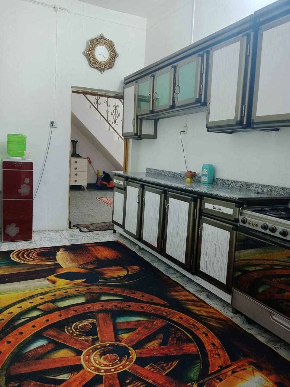 بيت للبيع شارع علكم قرب اسواق جكليتة المساحة (110)م مربع استقبال وصالة ومطبخ وغرفة وتخاريخ داخل وخارج البيت اساس صب بناء طابوق  السعر (33) للاستفسار اكثر 
اتصال بالرقم (***********) او مراسلة الصفحة
