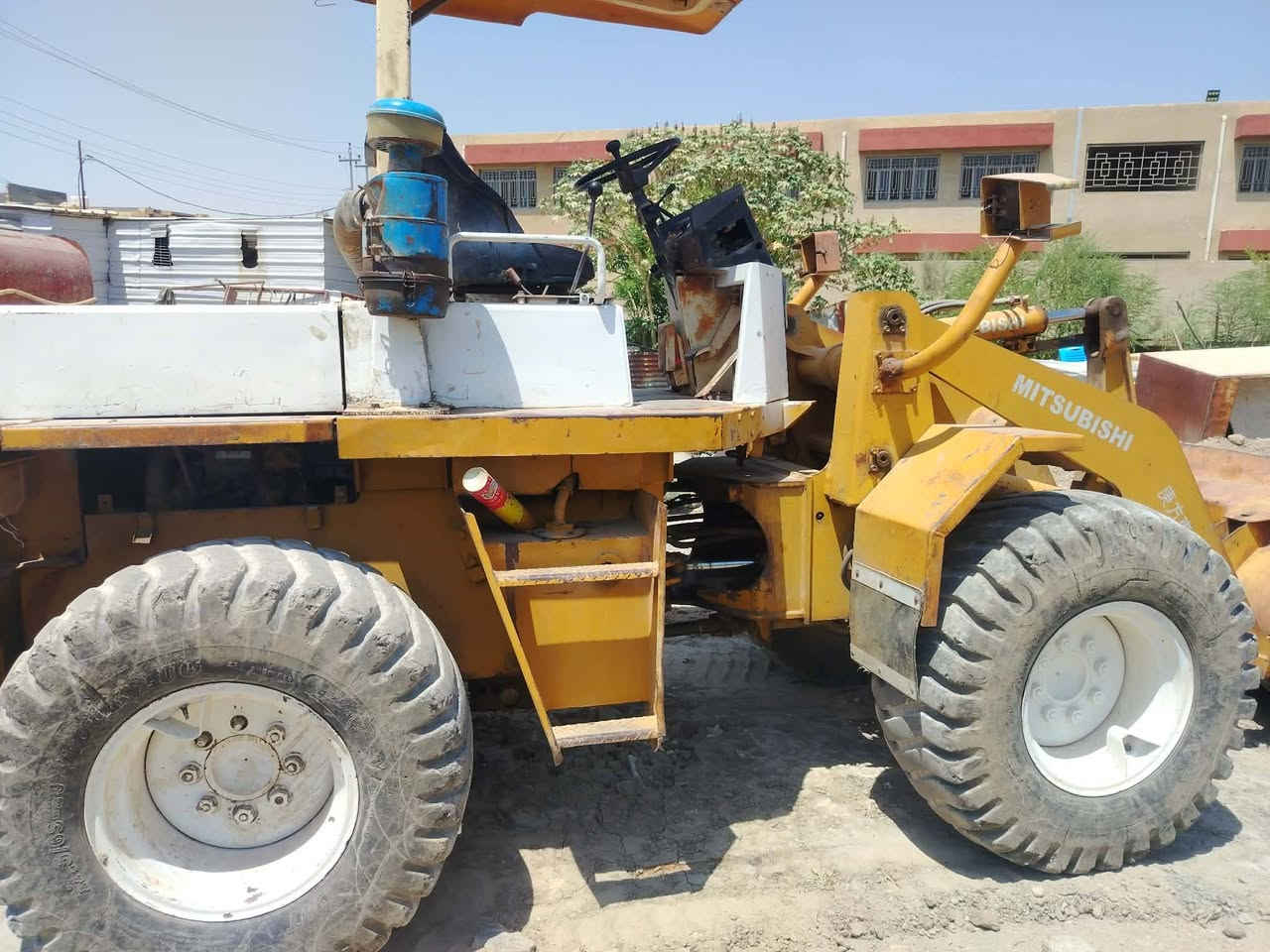 سلام عليكم للبيع شفل مشبوشي بطه حجم٥٠٠ رقم كربلاء موديل ٩٦/مكان بابل مسيب***********
