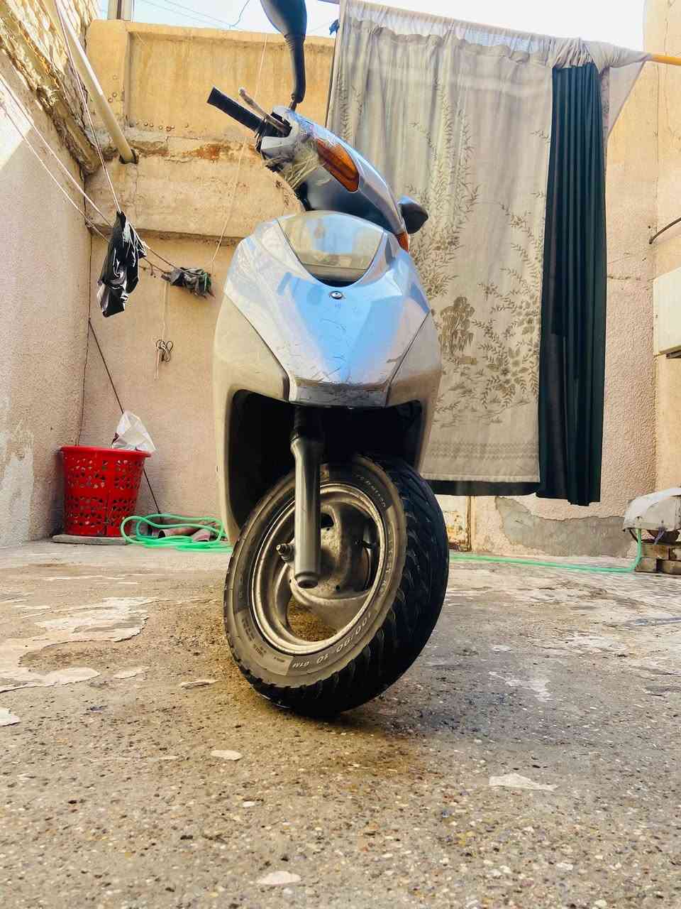 السلام عليكم دراجه لبيع دراجه خير من الله المكينه مامفتوحه دراجه جديده مابيه اي نقص العنوان بغداد مدينه الصدر السعر 800قفل الرقم ***********
