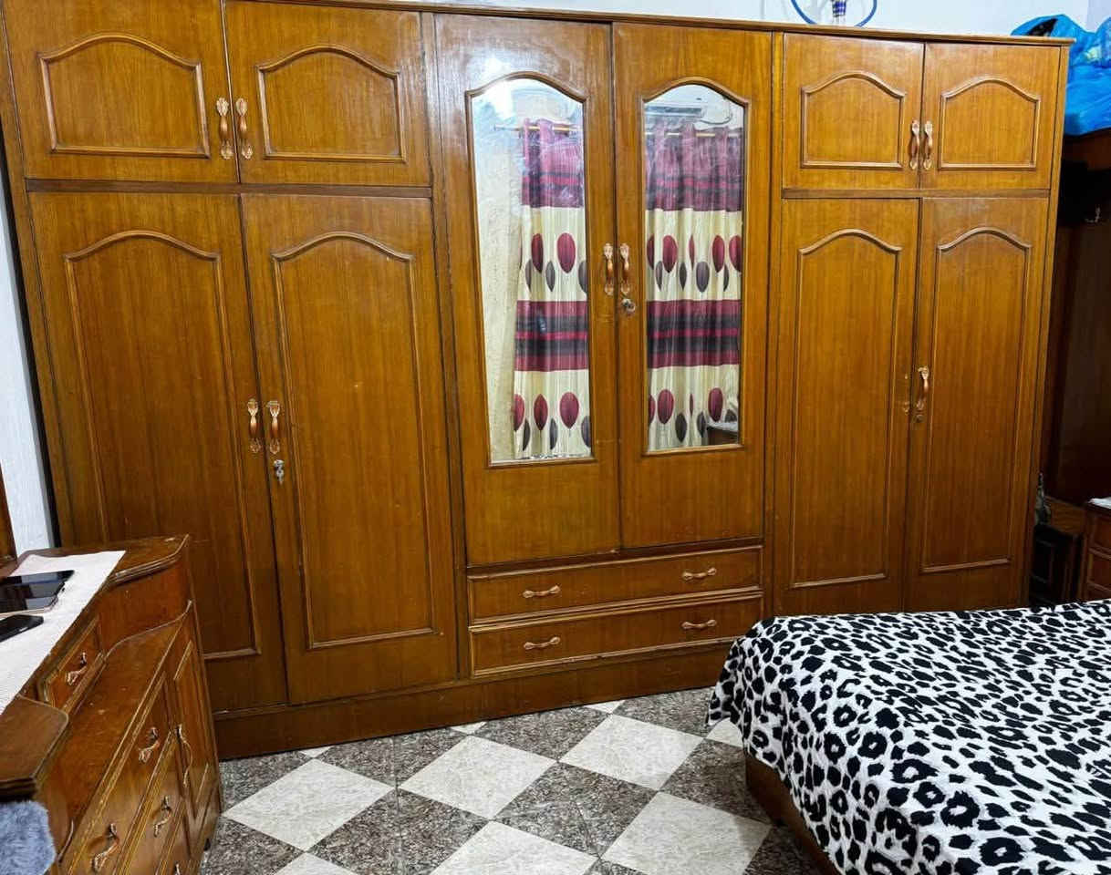 غرفه صاج نظيف الكنتور السعر 650
6/ابواب  الاتصال ‭***********‬
