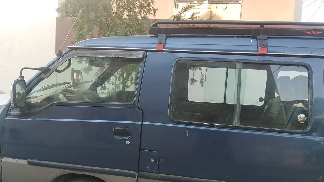 السلام عليكم كيا هوندا ١٩٩٦ سنوية ٢٩ااشرعي صديقي شرط التحويل حصة كاز داخلها حلو  محرك بي صرف الكير النمرة الثالث يلفت عليها غرامة ٢٠٠الف ومطلوبة هيئة ١٨٠الف ابيع صافي السعر ٥٠ وبيها مجال للاستفسار الاتصال على الرقم ***********مكاني موصل الايسر حي الوحدة
