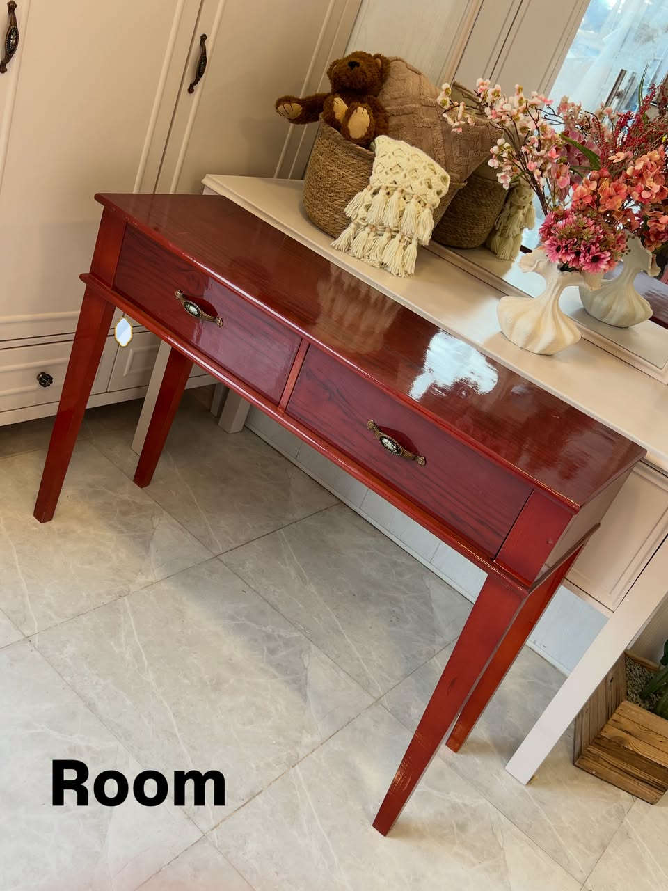 🥀🧉

نص مكتوب في الصور:
- Room