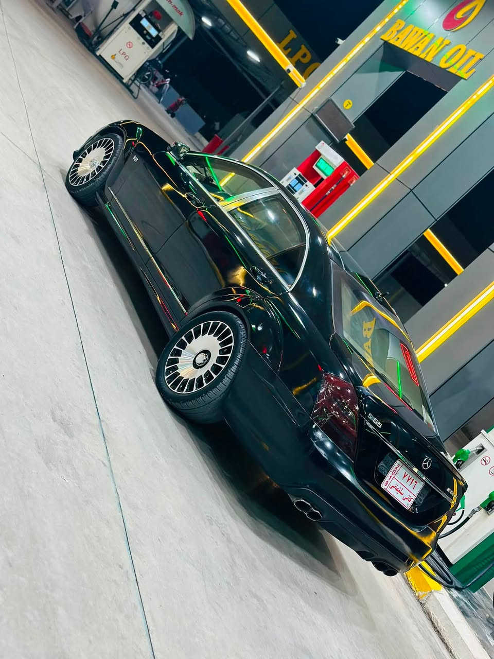 ماشاءالله🪬🖤 
مارسيدس S550 موديل2008 
ساغ ئةدةوات كامل كراوة بة 2013 ي AMG
سةيارةكة تابليي پاك و مةزبوتة 
فوول مواسةفات دةرگا شةفت و لارج
پانوراما پينج پةردة و كارةبا 
كوشن گةرم و سارد و مةساج
سالانسةي سپورت كيش و قةوةتي سةيارةكة ماشالله ي ئةويت
سةدري مةزبوت كارةباي گياني مةزبوت
لاشةي ريك و جوان بي لي دراو 
سةيارةكة 8 پستونة گيرو مةكينةي بةشةرت
بو سعرةكةشي مشتةرين جةرةس بكةن يان نامة بنيرن
مشتةريش نين سةيري بكةن و دوعاي خير بكةن
***********
