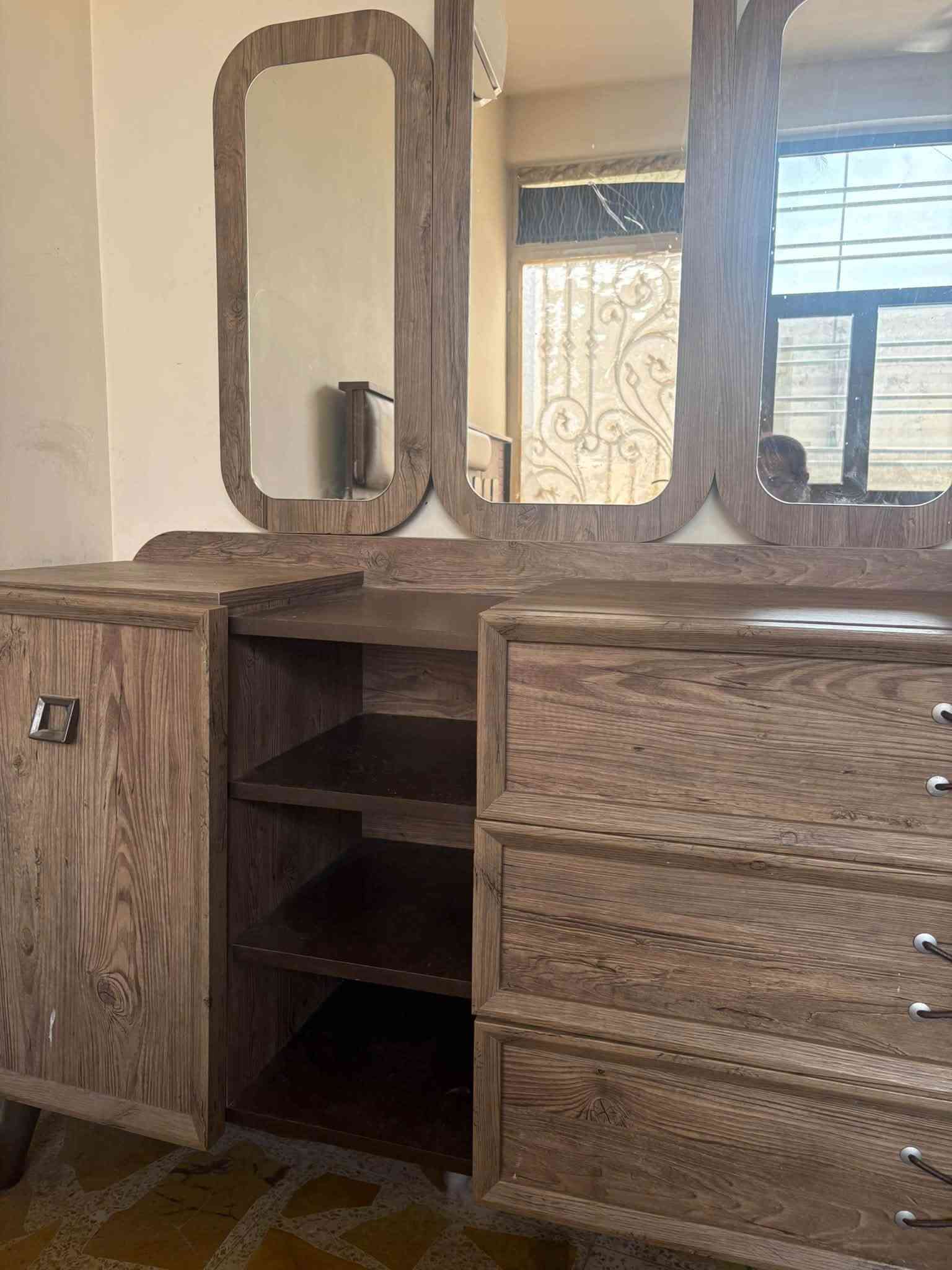 غرفة كاملة • نظيفة • بغداد الجادريه