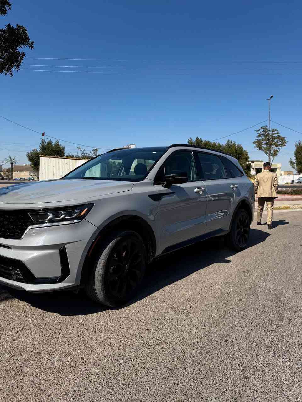 سورنتو 2023
رقم بغداد بأسمي لون مميز اسمنتي
حادث دعامية بدون صبغ 
 وارد امريكي 7راكب VIP
المواصفات
1.ماشيه 56 ميل
2.محرك ٤ سلندر تيربو 
3.بصمه _وتشغيل واطفاء عن بعد
4.حساسات خلفية و رادار محيطي
5.ترحيب دخول
6.اوتو هولد
7.كشنات جلد  
8.كشنات تدفئه 
9.صندوك كهرباء 
10.رادار امامي 
11.كشنات كهرباء 
12.شاشة كبيرة لمس
13.نظام قيادة تلقائيك
14.نظام الحفاظ على المسار
15.انظمه قياده عدد 5
16. كامرة خلفية
17. بانوراما 
18.محرك 2500 توربو
19.گير  8 نمرة
20.مري شفط 
21.لايتات 3 عدسات زنون
22.اشارة بالمري
23.سايد بريك بصمه 
24.خاصيه شحن موبايل واير ليس
مكان السيارة بغداد

 
*********** 
رقم صاحب السيارة
