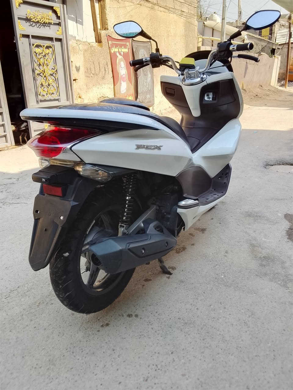 دراجه بي سي اكس جيل اول دراجه نضيفه كفاله عامه حزام كامل نقصهة بس ستان صفح وضوه سعره واحد ونص وبيعة مجال شي بسيط ***********
