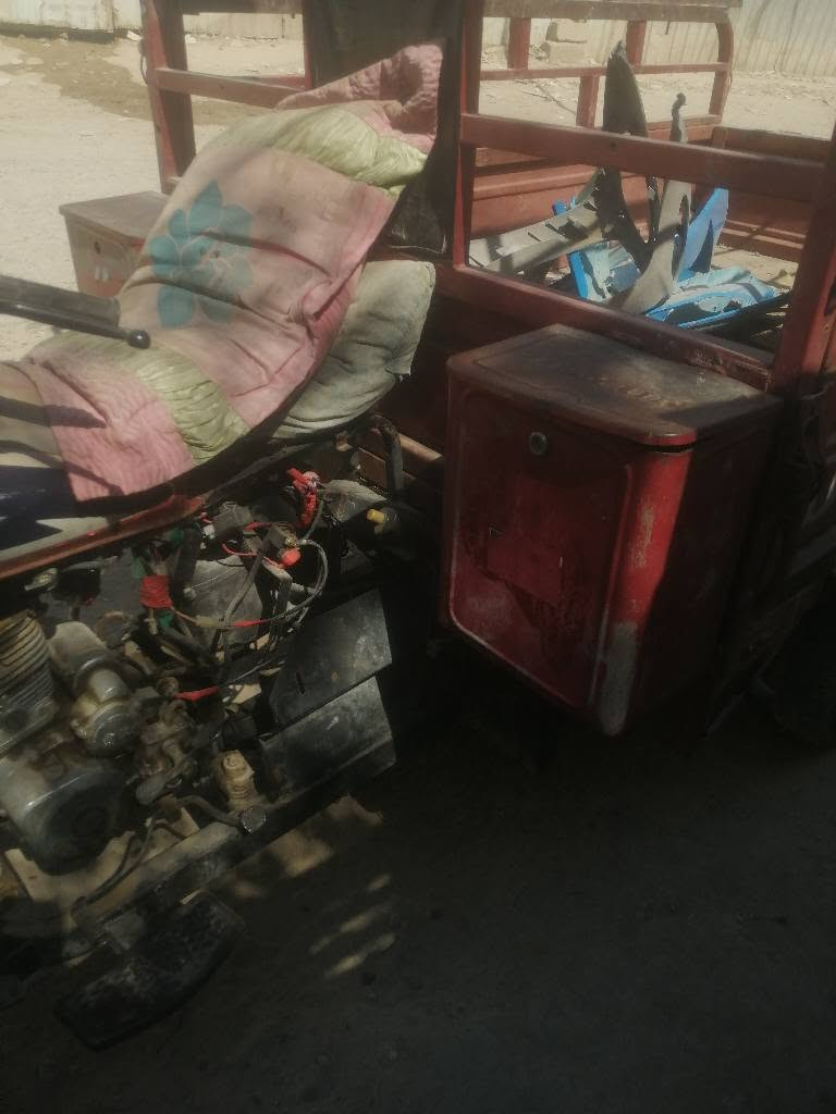 ستوته دايوان موديل ١٦ كفالة عامة أوراق كاملة كهربايات كلها شغالة كبل لشارع سعرها ٨٥٠ عنوان بغداد الشعلة جكوك شارع حسينية قمر بني هاشم *********** بغداد, العراق
