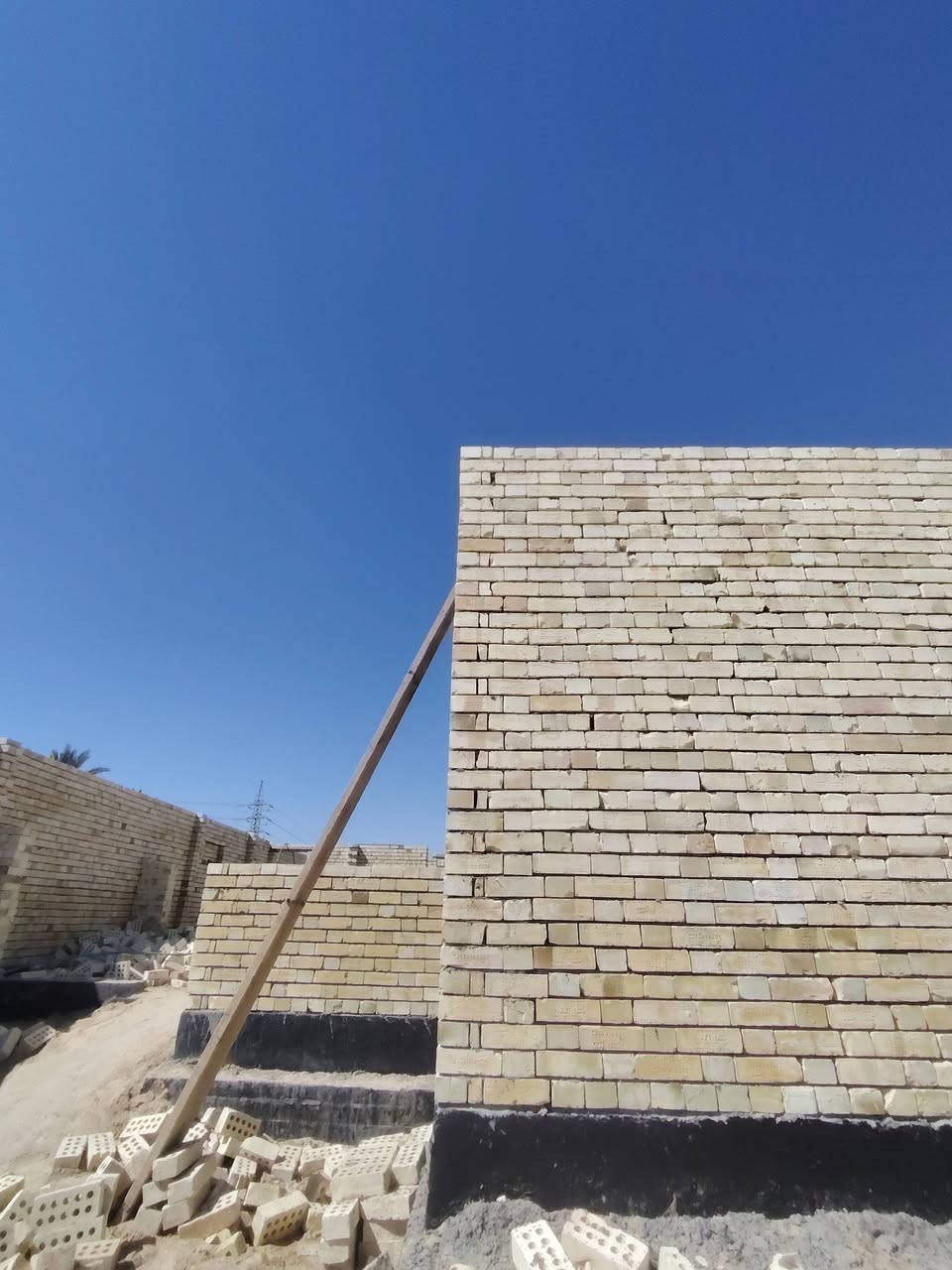 بسم الله الرحمن الرحيم
كادر خلفات بناء درجه اولى في كربلاء وشراف مهندسين إلتزام بل عمل من أول يوم ال آخر يوم وسعار مناسبه جدا وهذه رقمي ***********

