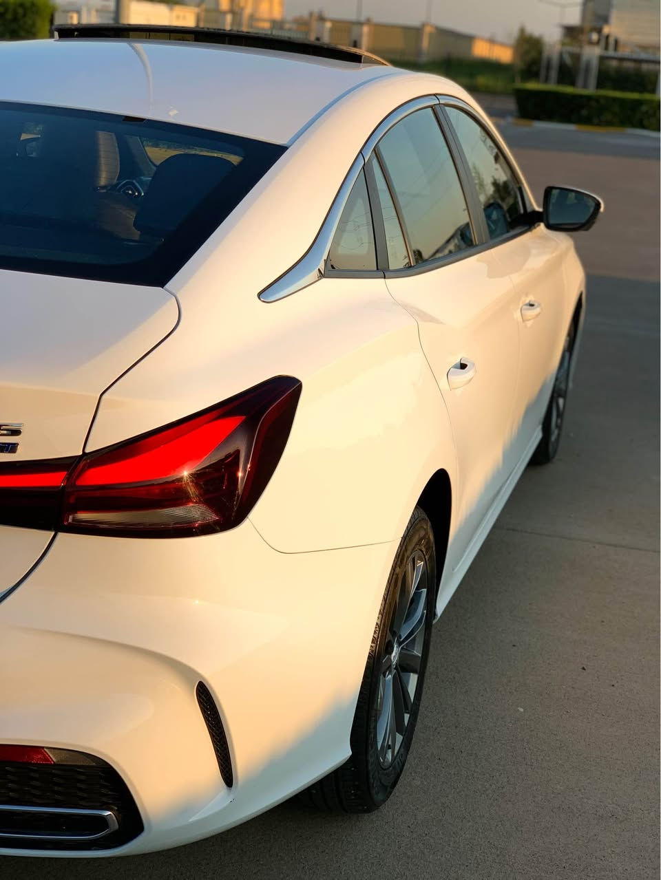 Mg gt 2025 full
مەکینە ١.٥ بێ تۆربۆ گێر تۆماتیک،سلایت ئاوێنە شەفت ٥ کامیرە لایت زینۆن ناو جلد فول مواسەفات
بێ سبوخ بێ لێدران تەنها دەرگای سایق و چەمەلخی پێشەوەی لای سایق بە بیلاد گۆرایە. ١٩ هەزار رۆیشتیە.
نرخ  114$
***********         بەس ڤایبەر. أربيل, العراق

