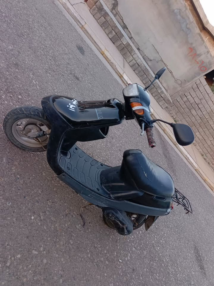 مرحبا اخوتي
للبيع للبيع للبيع

ماطور بوتين 

كهربائيات بشرط

كلجات رياضي 

محرك معمر جديد بشرط بشرط

شلعه ومعدل فول

بنزات جديده امامي وخلفي 

كيج السرعه فقط عاطل

طوافه جديدة

الماطور بحالة جيده السعر 225 وبي مجال للطيبين

للاستفسار مراسلتي واتساب ***********

