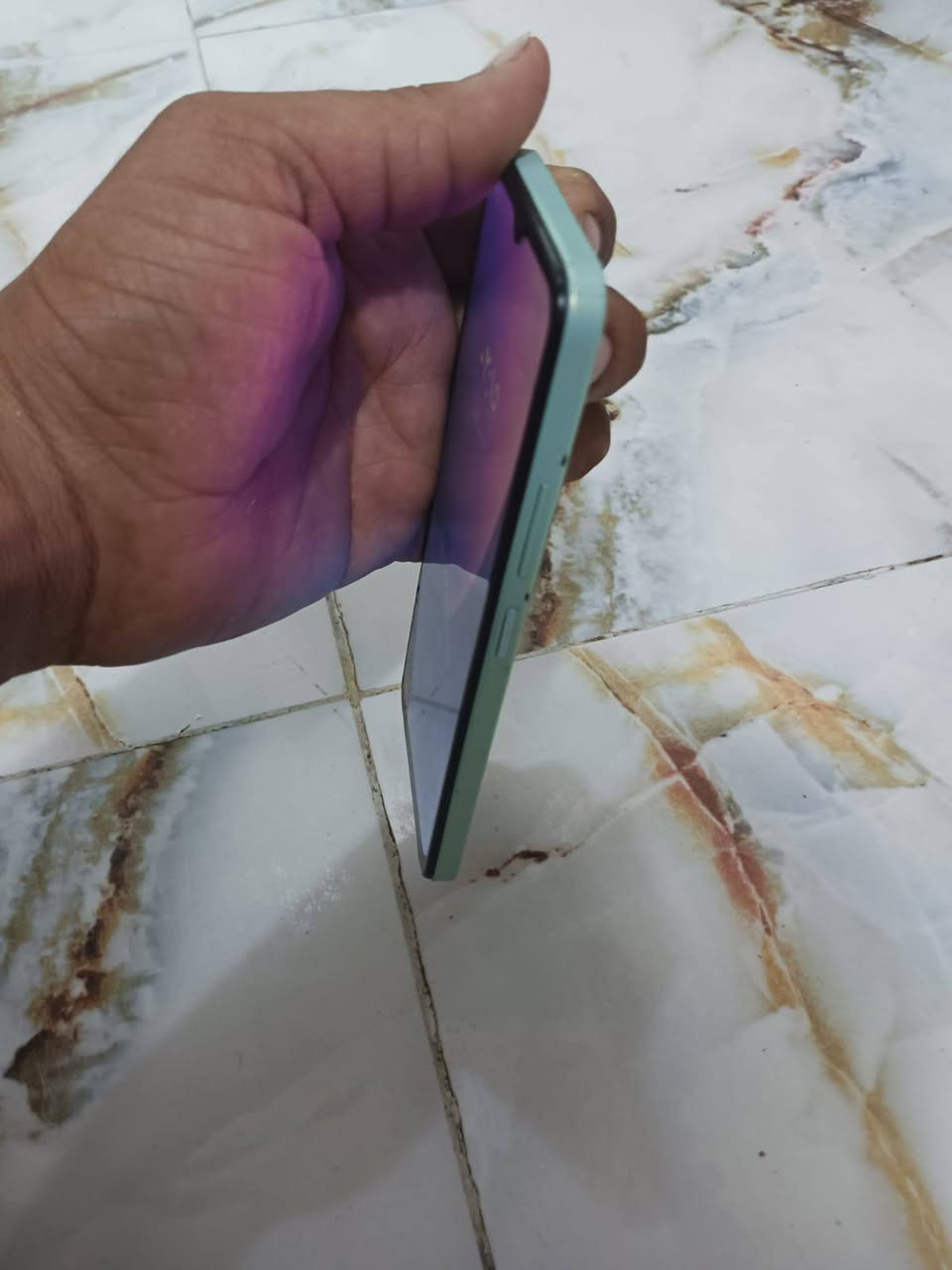 ذاكره ٢٥٦ • رام ١٦ • بطاريه ٥٠٠٠