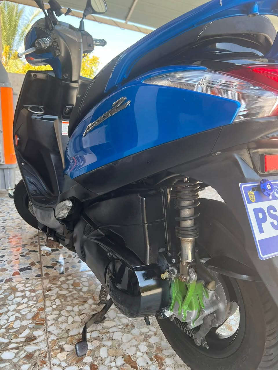 � للبيع — يوماها أكزِس | 2019 💙
✨ الموديل: 2019 
🔹 النوع: Yamaha Axis
🔹 اللون: أزرق مميز
🔹 الحالة: نظيفة جداً من رمبا نازله 
🔹 المكينة: ممتازة
🔹الكفر : جديد بلادي
🔹 جاهزة للاستخدام وما تحتاج أي مصاريف

📍 المكان: …رمادي الثليه 
💰 السعر: …12ورقه $
📞 للاستفسار والتواصل: …***********

للمهتم فقط، الرجاء التواصل. �
