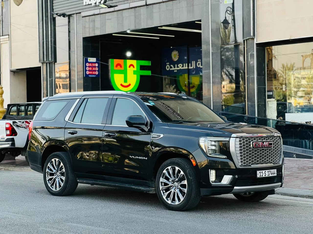 جمسي موديل 2023خليجي وكاله المنصور مواصفات
 SLE مواصفات شاشه كامره تحكم استيرن جنطه كهربائيه 3قطع تبريد كشنات كهربائيه 7راكب 
ويل دنلي سياره جاهزه 
بيه صبغ نص بابين وجاملغ والباقي كفاله عامه بأسمي رقم مميز
 السعر418قابل لتفاوض للأستفسار***********مكان كربلاء كربلاء, العراق
