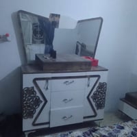 غرفة تركيه مع فراش المكان بغداد الحريه السعر 100 وبيهة مجال 0774176467...