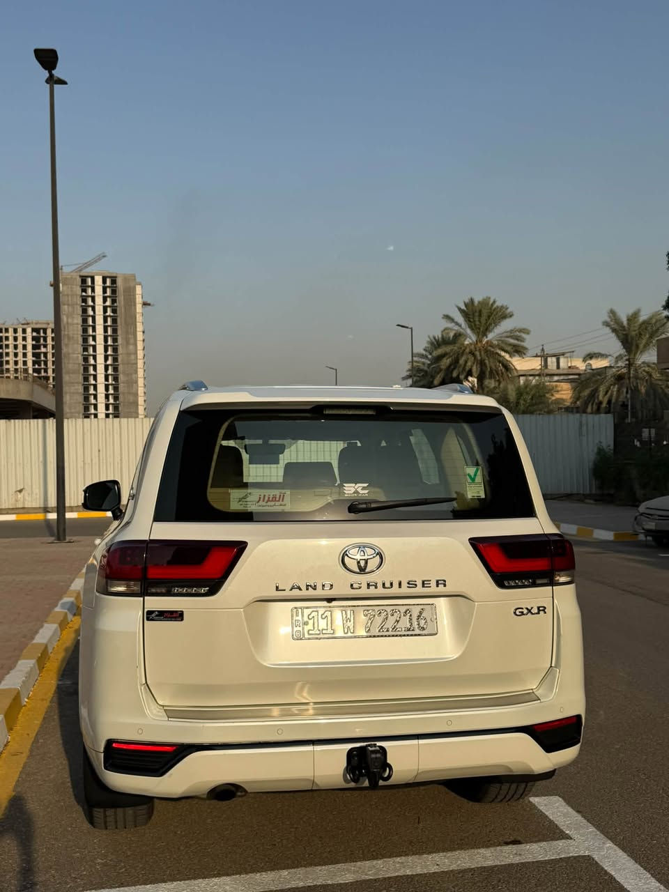 لاند كروز موديل 2022 ساز ام ضمان 

سياره GXR ام تطبيق وشاشات 

مكفول كفاله عده إصبع PDR

ماشيه 67 الف كيلو متر 
‏المواصفات :

-المصابيح:  LED

-كاميرا  

-نظام الصوت JBL

- محرك 6 سلندر 4000 

‏‎- فتحة سقف ( سلايد ) 

-٣ شاشات 

- شاشات ترفيه خلفية

‏‎- مقاعد جلد-تدفئة-تبريد

‏‎- مقاعد كهربائية 

- مقاعد امامية تبريد 

- ⁠تبريد وتدفئة امامي خلفي 

‏‎- بصمة الابواب 

‏‎- صندوق كهربائي

‏‎- مصابيح LED و زينون

-7 راكب 

-شحن واير ليس 

 السيارة ساز اصل   

-حساس امامي خلفي 

‏‎- حجم العجلات 20 inch 

تخم تاير دنلوب جديد  

محرك كير بشرط مامفتوح

صيانة كامله بشركه ساز
سونار مرفق مع الصور 
العنوان. بغداد حي العدل 
السعر :610 ورقه وبيهة مجال 
***********

نص مكتوب في الصور:
- *********** بغداد - الكاظمية - معارض جكوك مجاور محطة وقود جكوك BODY CAR بدي كار لفحص السيارات تقرير الفحص النهائي : الماركة : تويوتا النوع : لاندكروز سنة الصنع : . رقم العجلة : 72216/و/11 خصوصي رقم الهيكل : JTMAUBBJ3N4016509 تاريخ الفحص : 2026-05-15 وقت الفحص : 04:10 pm ملاحظة : نخلي مسؤوليتنا بعد انتهاء الفحص وتسليم التقرير الى الزبون. ملاحظة : يرجى قراءة الملاحظات في الصفحة الاولى. BODY CAR بدي كار لفحص السيارات الجانب الايسر يوجد سمكره و تكهيل و خدوش في المكان المحدد الجانب الايمن يوجد تكهيل و خدوش في المكان المحدد المصد الخلفي يوجد سمكره و تكهيل و خدوش في المكان المحدد - تم فتح المصد سابقا الجزء العلوي يوجد خدش في المكان المحدد المصد الامامي يوجد سمكره و تكهيل و خدوش في المكان المحدد