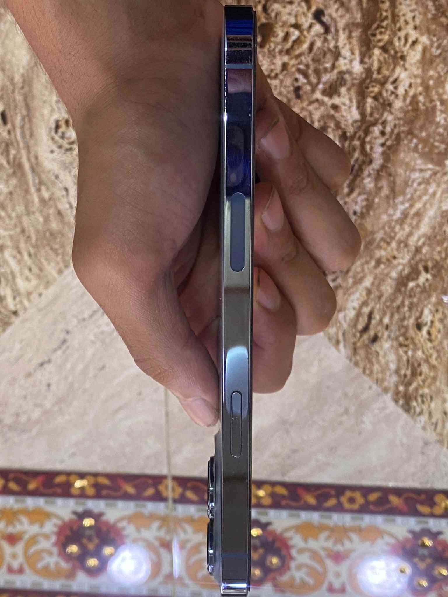 من بعد السلام ايفون 13 Pro Max
للبيع مبدل فقط شاشه نوعيه ممتازه 🔥
بطاريه 79 🔥🔥
ذاكره واحد تيره (1.000) مميز 🔥
شخط ما بي نضيف فقط مبدل شاشه فقط لا غير
السعر ٦٠٠وبي مجال مستعجل ع بيعه مكاني ديالى الخالص 
الرقم للاستفسار ***********
