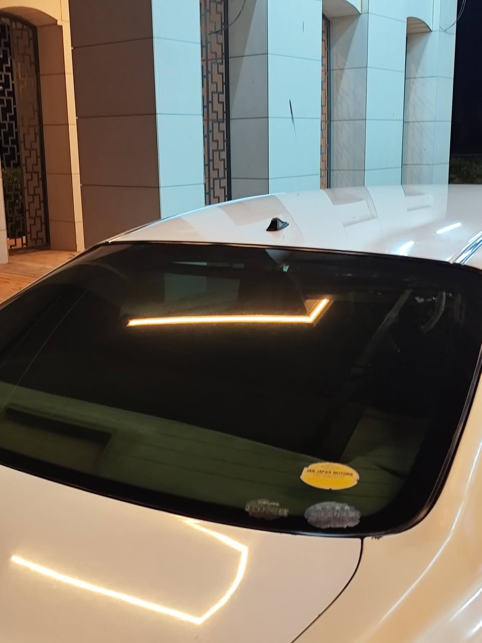 شاهینەی موسی 2005 بێ بۆیاغ کۆدی هەیە
بەس شوێن موسەکانی بۆ یاغە بێ چاڵو شوختە
180بێ دوکەڵە 
سێ دوگمەی پەردەیە  
چورتایەی تازەی لەژێرە 
سعری 65‌$
ژ ***********
