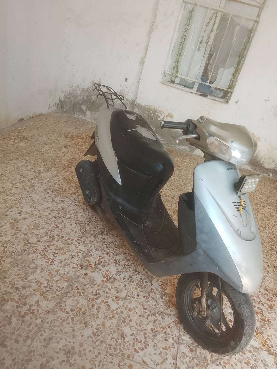 السلام عليكم
دراجه سازوكي للبيع
كامله مكمله
شغل و روح
السعر 150
قفل قفل قفل
للاستفسار 
***********
متوفر واتساب 
ورصيد
