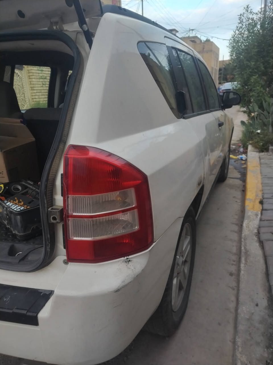 سلام عليكم
جيب كومباس

موديل 2007

رقم نينوى انكليزي بأسمي

محرك وكير جديد 2400

كهربائيات ضفيرة +قاعدة جديد

صدر امامي جديد تخم تاير جيد

التبريد كمبريسر اشتريت جديد فقط شد

السعر ٥٧ وبيهة مجال للشراي مكاني الحسينية الراشدية *********** اخوان مراوس ب كوري او امريكي وانطي فرق
