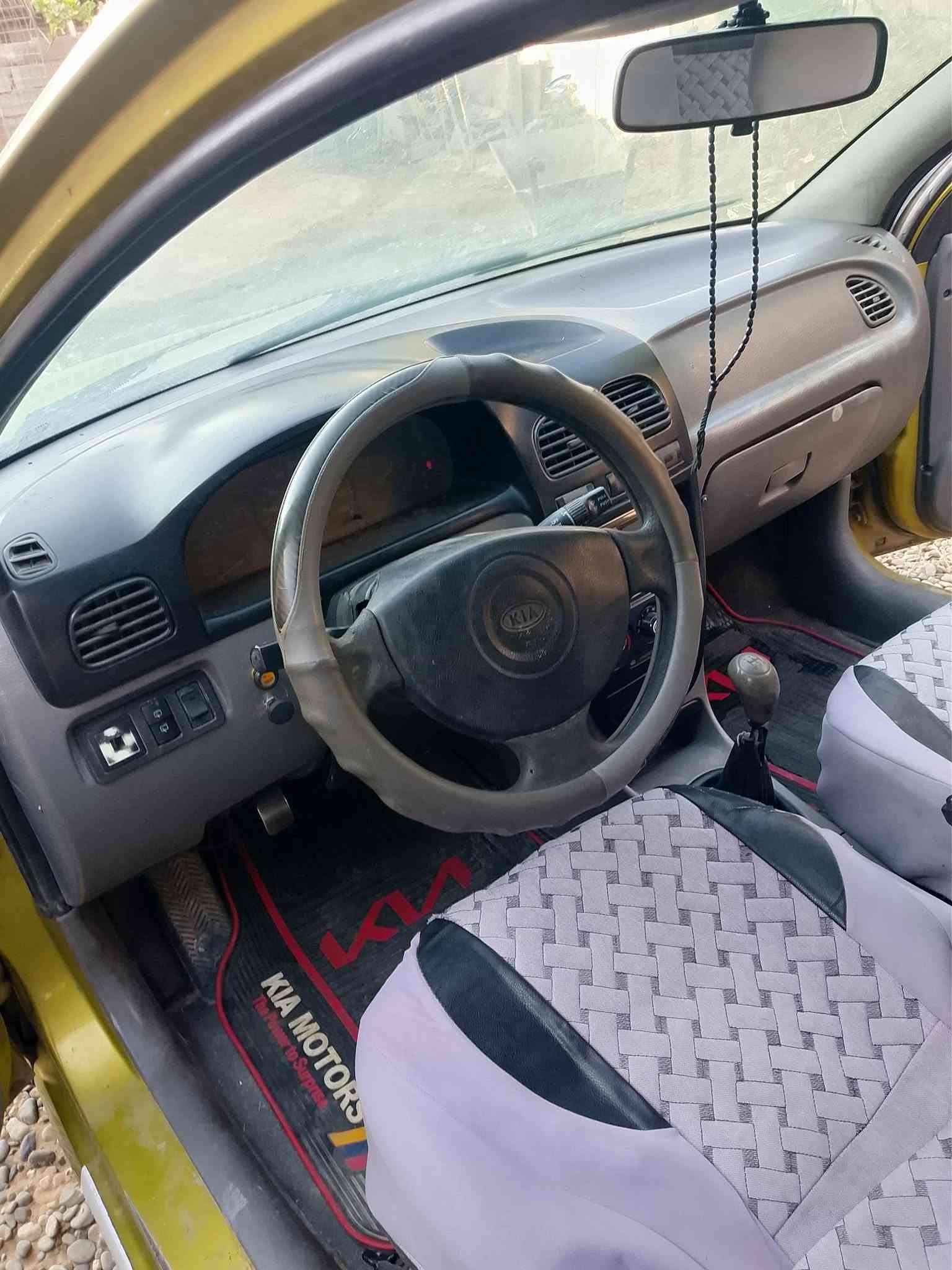 السلام عليكم
كيه ريو موديل الفين جاهزه اتشغل وتمشي ربع ماتصرف عليها سياره متعوب عليها
محرك كير شرط وشرط التحول 
السعر 28وبيها مجال 
‏‪***********‬‏
