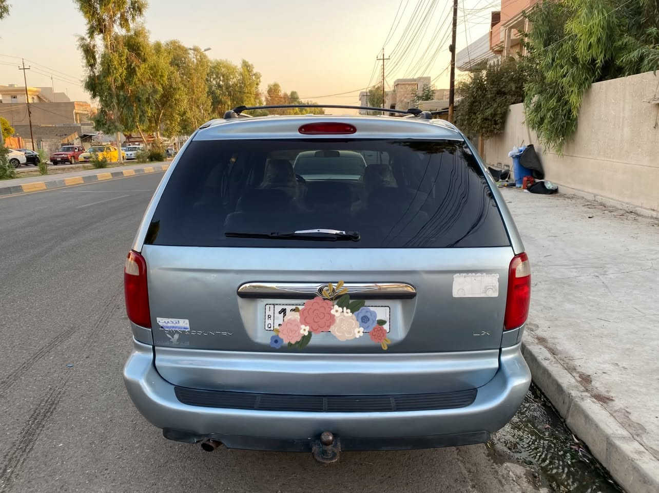السلام عليكم دوج كرفان موديل 2005 شاصي طويل تبريد قطعة وحدة تبريد ثلج محرك اوكير شرط طخم تاية جديد عليهاطخم الأمامي والخلفي جديد عليها كشنات بلع بيها صبغ اربع قطع بدون دواخل عنوان السيارة حي الحدباء سايدين الصورة السعر 78 بيهامجال *********** بيها منظومة غاز 80 لتر
