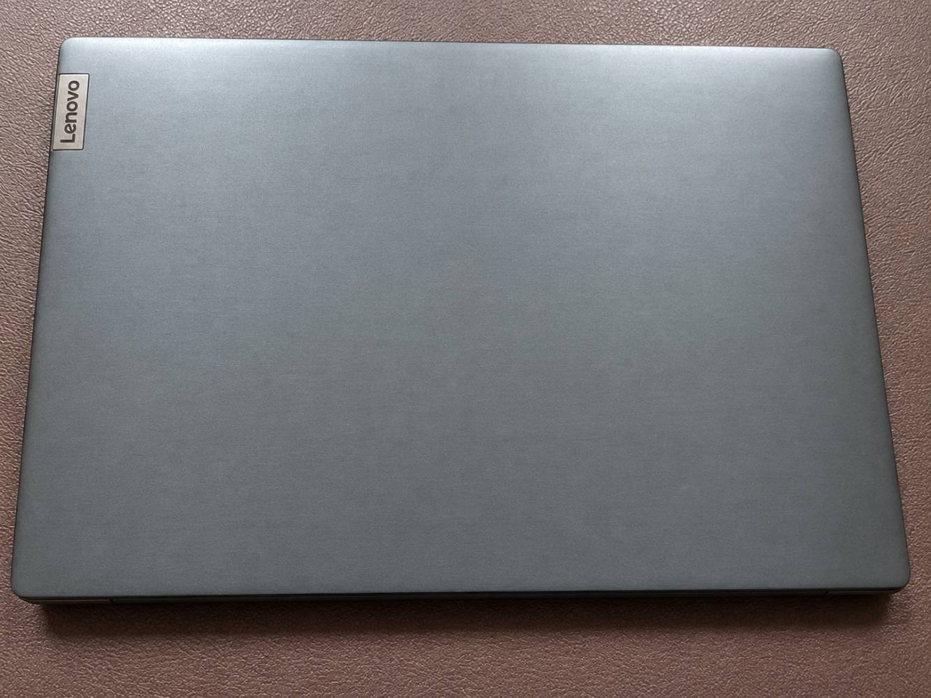 لينوفو i5-10210U • ٨ جيجا رام • ١٢٨ جيجا SSD