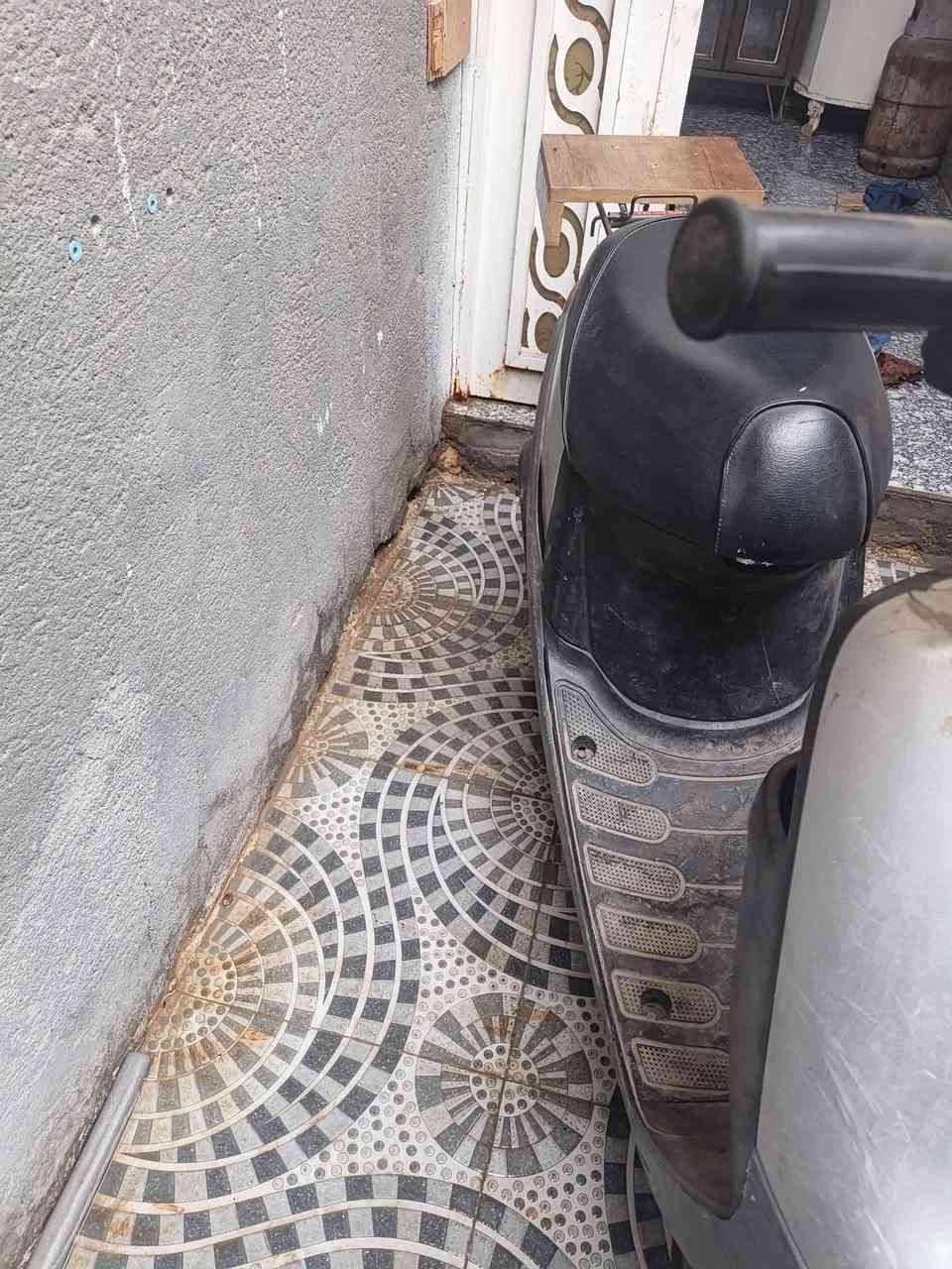 دراجه بتره للبيع 

.
.
شاصي طاك من جهه وحده عوزه لحيم 

دراجه مامفتوحه 
مكاني ناصريه مركز سعر قفل 400
رقمي واتساب ***********
