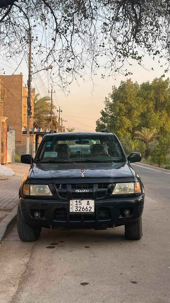 سلام عليكم ورحمة وبركاته 

نسيان اسوزا
موديل 2004
محرك 2400
سياره جديده وجاهزه من كلشي كير محرك كفاله تخم تاير صدر امامي خلفي جديد فور ويل تبريد جاهز فقط ليك يم لكمبريسر وقريب اسوي 
دينار متذب ع سياره وبلعافيه عل ياخذه
سعر ٧٢ وبيه مجال
رقم ***********ابو حارث
