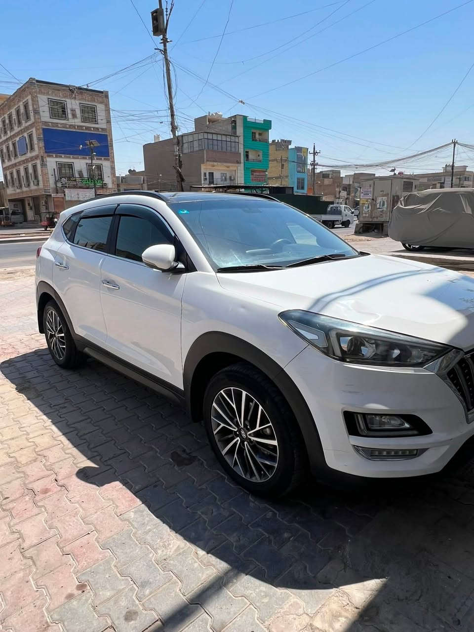 السلام عليكم توسان مديل 20 خليجيه مكفوله من الصبغ والتبديل والبارد موصفات فول رقم بغداد بسمي مكان بغداد رقم الهاتف ***********
