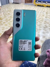 كامون 40 برو 5G • ٢٥٦ جيجا ٢٤ رام • كاميرا امامية معطلة