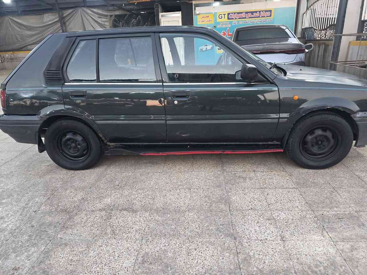 ***********
نيسان موديل 91 شرط التحويل سنوية جديد كير ومكينه شرط مال قصه طخم تايات جديد داخل نظيف غرامات صفر وايرانيه شغاله اربع دبلات جدد عنوان موصل جانب الايسر السعر 18 بيها مجال بسيط ***********
