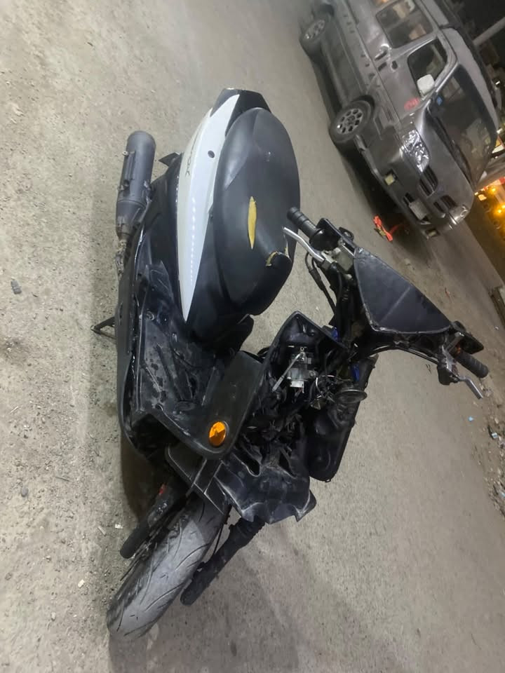 سلام عليكم سكنس لد للبيع مكينه خرسه ياباني ستاند حساس خطين كلجات رياضي مكينه خير من الله دراجه  يحتاجلها ترتيب بيها تايرات جدد رايدها٥٠٠ وبيها مجال بغداد شعب 
***********
