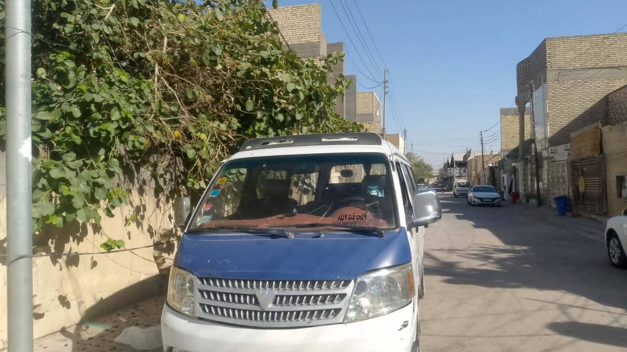 سلام عليكم سياره البيع فتون مديل ١٤سياره كير مكينه حداديه كفاله ما نقصه شي كبل الشغل ساره مفكوكه بس بيعه موصليه هل موجود سياره ما نقصه برغي السعر ٣٠المكان نجف التواصل على رقم ***********
