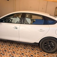 عندي Byd qin plus رقمها واسط  ماشيه 16الف قابل للزياده  ابيض داخل رصاص...