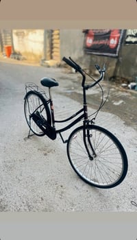 مقاس ٢٦ • نضيف • مكاني كوت
