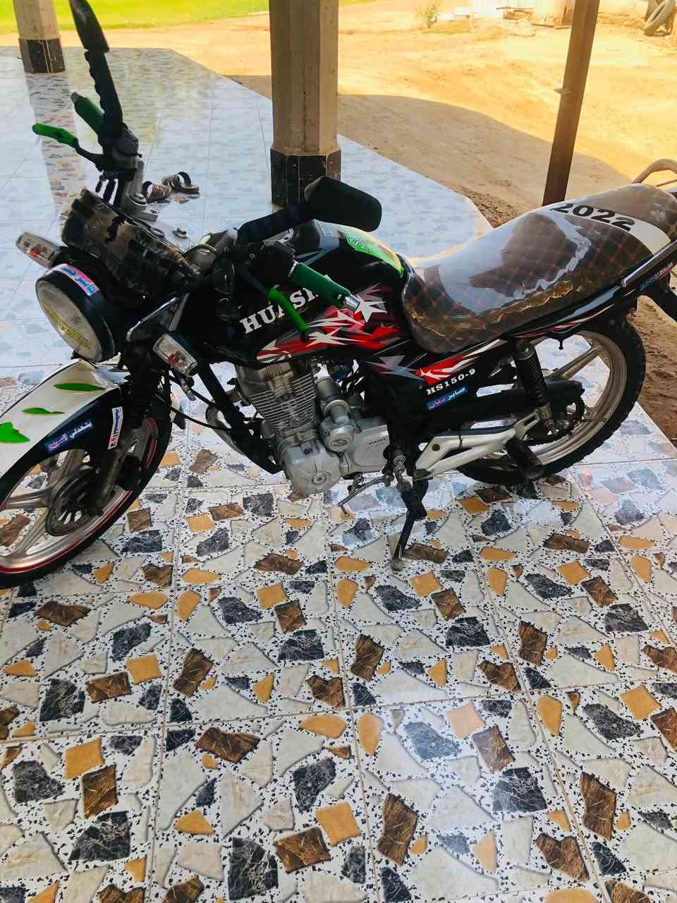 السلام عليكم 
موطور هيوشه نظيف حيل كله شغال كهربائيات شغاله 
محرك نضيف ٢٠١٨
السعر ٥٧٥بي مجال بسيط 

‭***********‬

